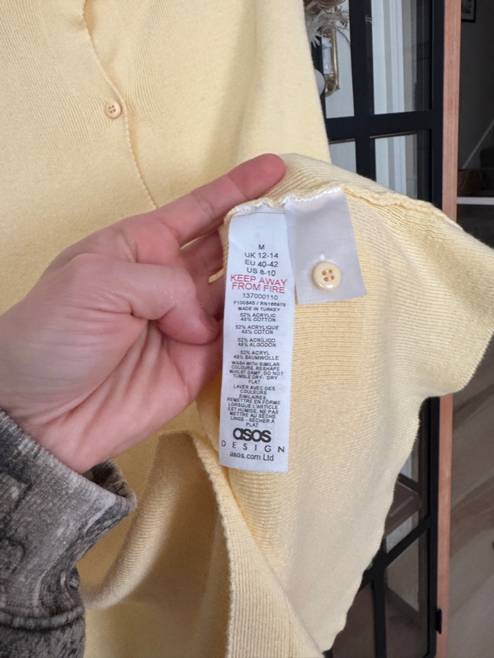 ASOS Design knit vest top butter pastel yellow sleeveless tank crewneck buttons - Picture 3 of 11